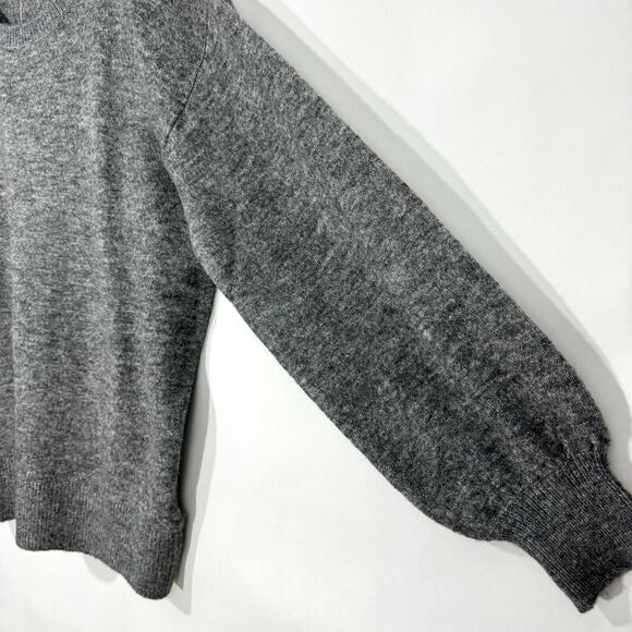 Motherhood Maternity Women’s Size Medium Dark Gray Crew Neck Sweater New - Picture 3 of 8
